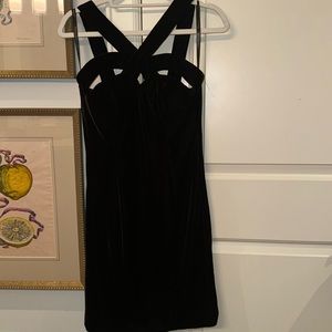 Dalia MacPhee black velvet cocktail dress size 4